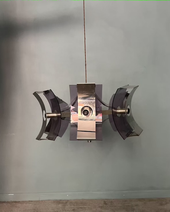 lampada da soffitto in metallo e vetro