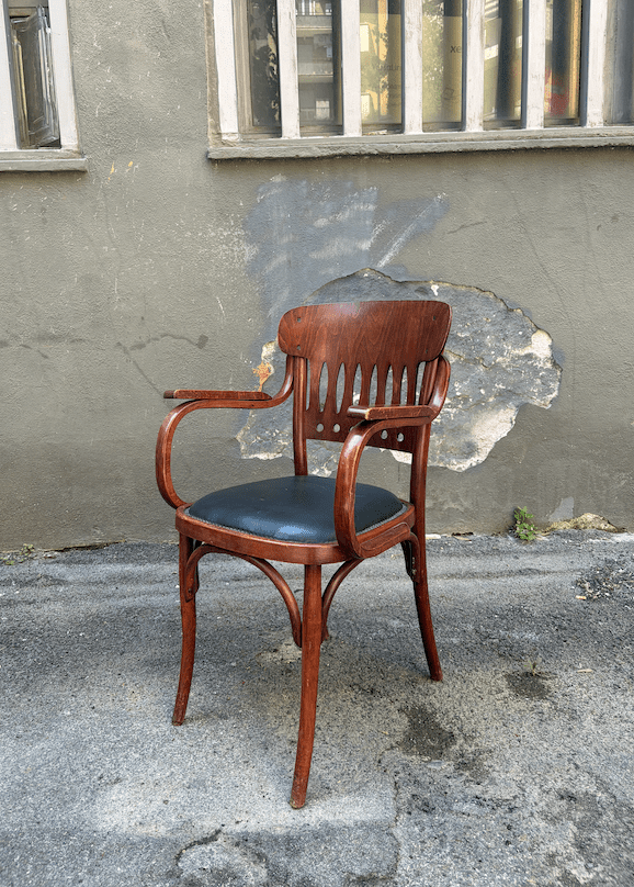 sedia in faggio curvato 1930 noleggio roma